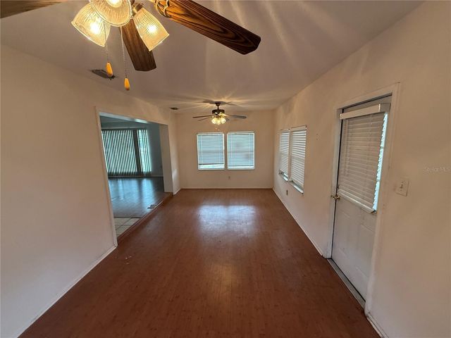 709 BEL AIR AVENUE, Sun City Center, FL 33573