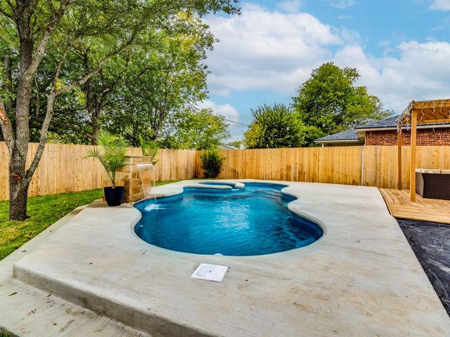 1415 Roxannes RUN, Pflugerville, TX 78660