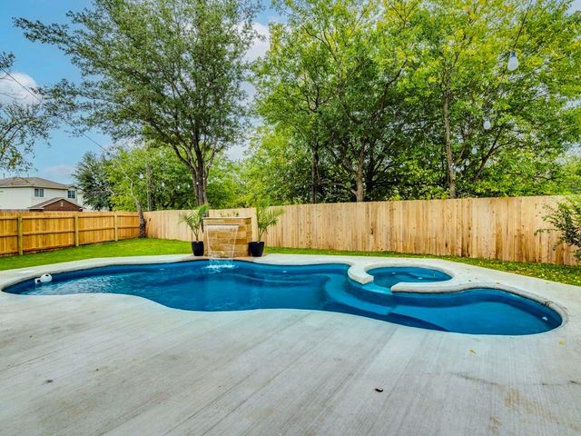 1415 Roxannes RUN, Pflugerville, TX 78660