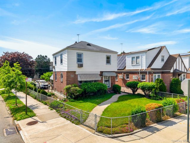 32-34 147th Place, Flushing, NY 11354