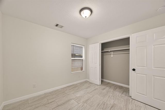 4302 Hirsch Road B, Houston, TX 77026