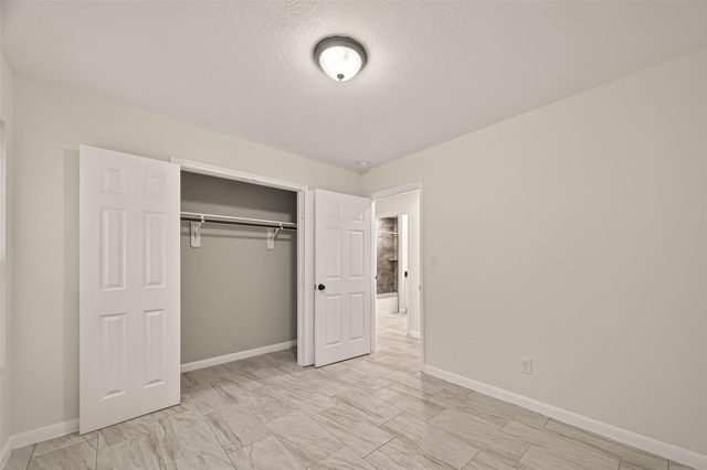 4302 Hirsch Road B, Houston, TX 77026