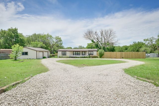 1000 Stephie Ann Court, Arlington, TX 76002