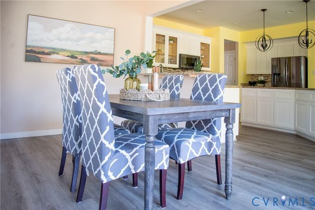 15212 Fairen Ln, Chester, VA 23834