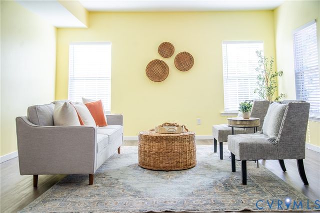 15212 Fairen Ln, Chester, VA 23834