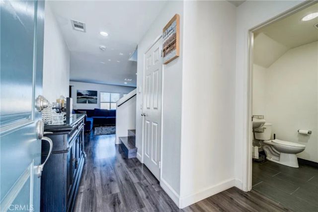 7212 Turnstone Court, Fontana, CA 92336