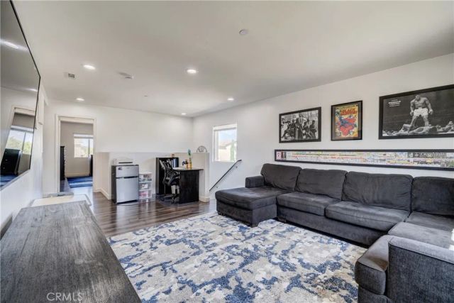 7212 Turnstone Court, Fontana, CA 92336
