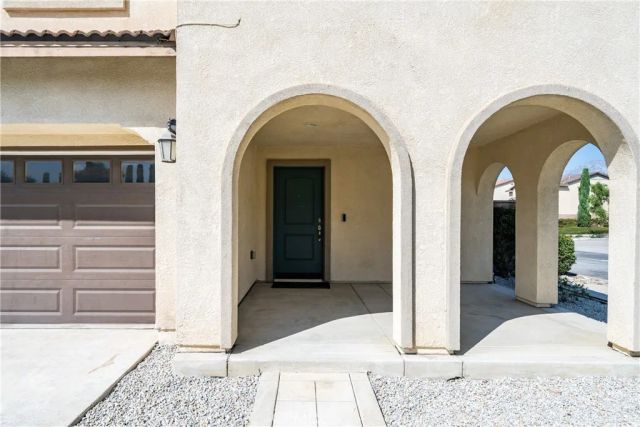 7212 Turnstone Court, Fontana, CA 92336