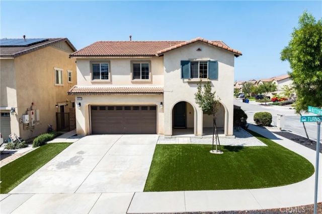7212 Turnstone Court, Fontana, CA 92336