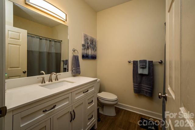99 Ridgetop Circle 202, Brevard, NC 28712