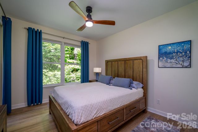 99 Ridgetop Circle 202, Brevard, NC 28712