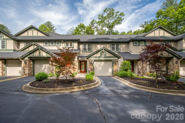 99 Ridgetop Circle 202, Brevard, NC 28712