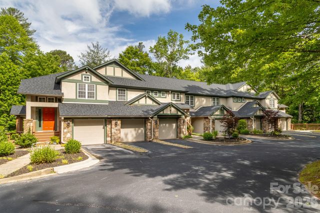 99 Ridgetop Circle 202, Brevard, NC 28712