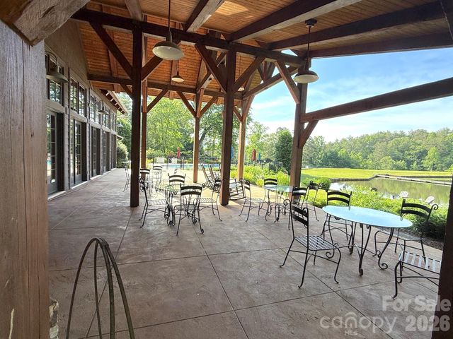 99 Ridgetop Circle 202, Brevard, NC 28712