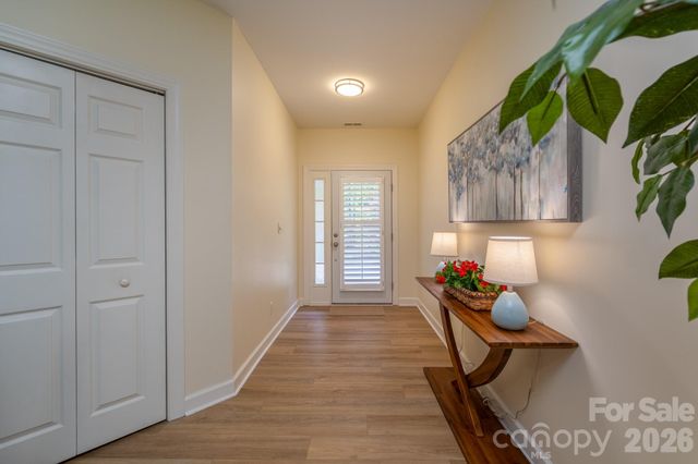 99 Ridgetop Circle 202, Brevard, NC 28712