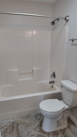 131 Yosemite Lane, Terrell, TX 75160