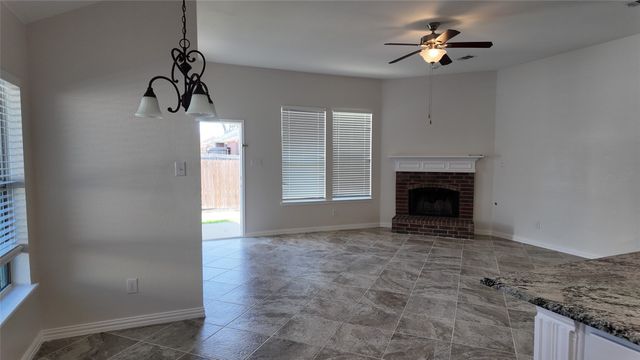 131 Yosemite Lane, Terrell, TX 75160