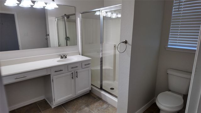 131 Yosemite Lane, Terrell, TX 75160