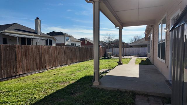 131 Yosemite Lane, Terrell, TX 75160
