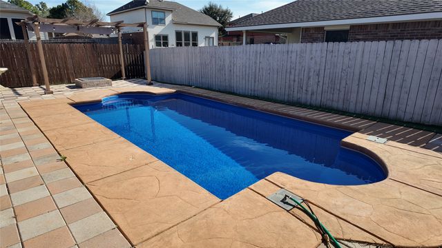 131 Yosemite Lane, Terrell, TX 75160