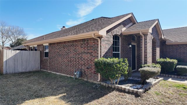 131 Yosemite Lane, Terrell, TX 75160