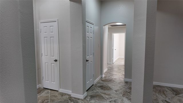 131 Yosemite Lane, Terrell, TX 75160