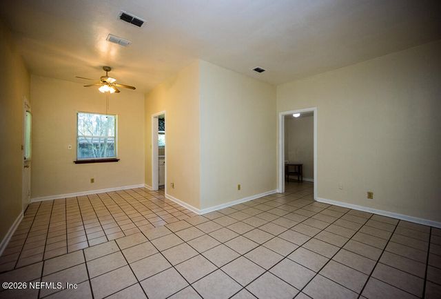 7215 BERRY Avenue, Jacksonville, FL 32211