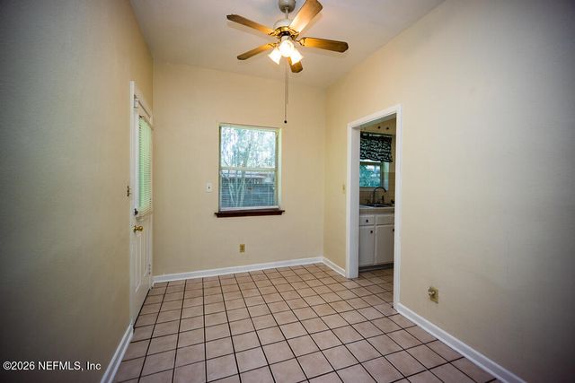 7215 BERRY Avenue, Jacksonville, FL 32211