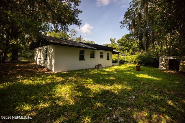 7215 BERRY Avenue, Jacksonville, FL 32211