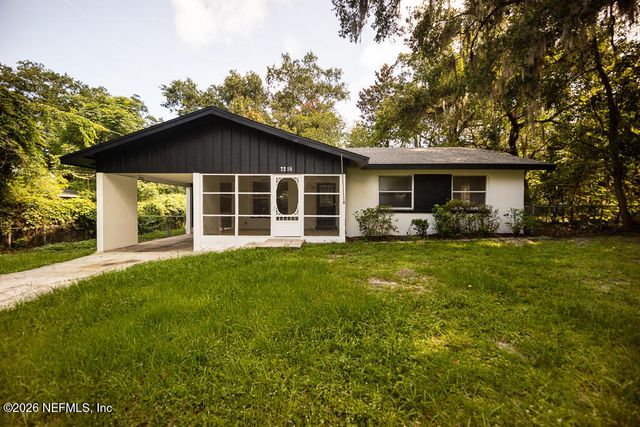 7215 BERRY Avenue, Jacksonville, FL 32211