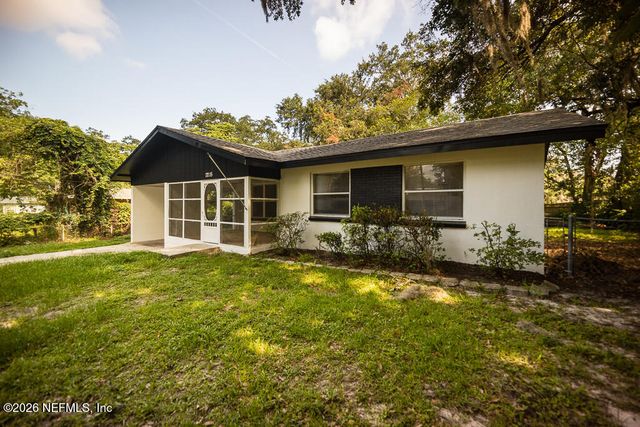 7215 BERRY Avenue, Jacksonville, FL 32211