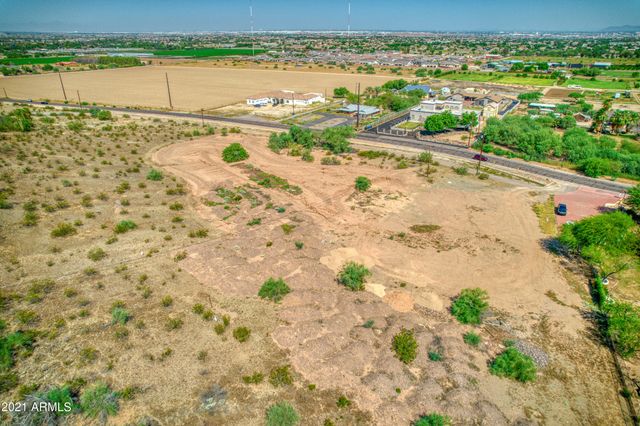 2031 W DOBBINS Road -, Phoenix, AZ 85041