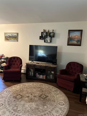 107 Sterling Place 107, Highland, NY 12528