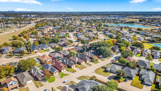 3062 Rustlewind Lane, Grand Prairie, TX 75052