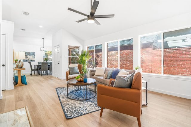 3062 Rustlewind Lane, Grand Prairie, TX 75052