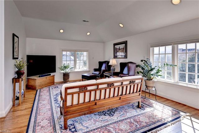 1628 Founders HL N, Williamsburg, VA 23185