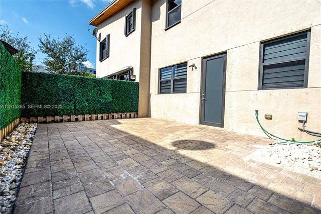 10574 NW 81 St Terrace 0, Doral, FL 33178