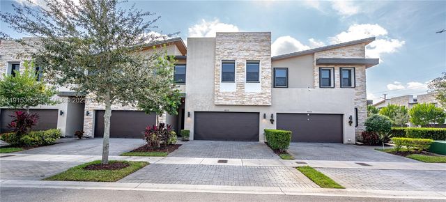 10574 NW 81 St Terrace 0, Doral, FL 33178