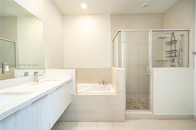 10574 NW 81 St Terrace 0, Doral, FL 33178