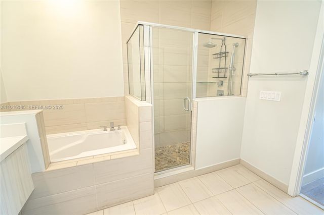 10574 NW 81 St Terrace 0, Doral, FL 33178