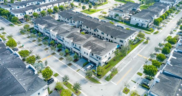 10574 NW 81 St Terrace 0, Doral, FL 33178