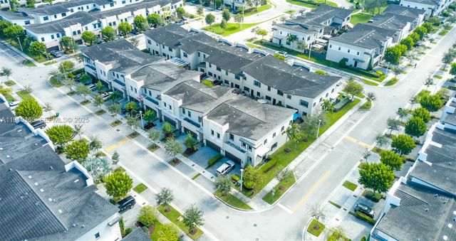 10574 NW 81 St Terrace 0, Doral, FL 33178