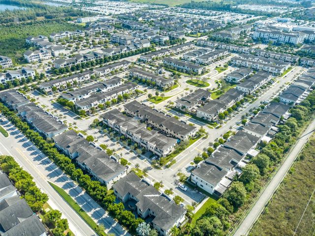 10574 NW 81 St Terrace 0, Doral, FL 33178