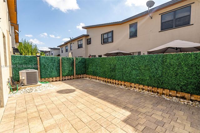 10574 NW 81 St Terrace 0, Doral, FL 33178