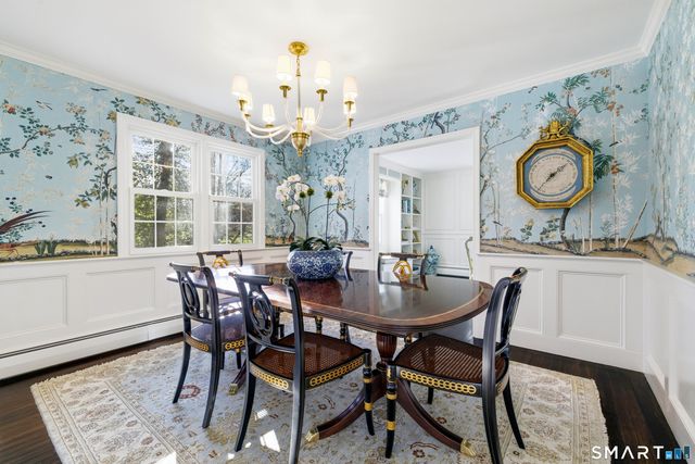 33 Harkness Drive, Madison, CT 06443