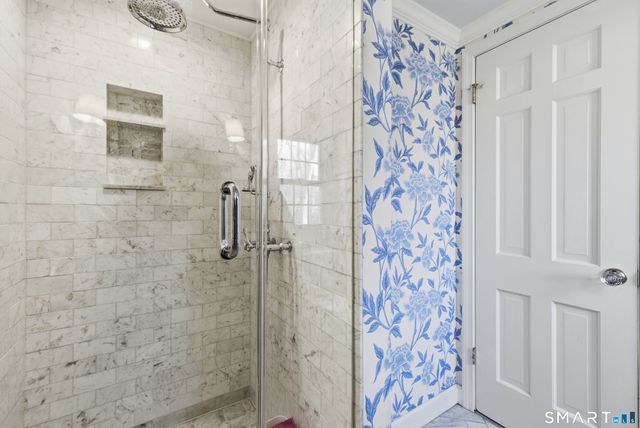 33 Harkness Drive, Madison, CT 06443