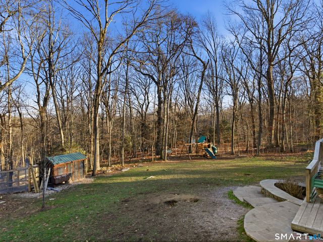 33 Harkness Drive, Madison, CT 06443