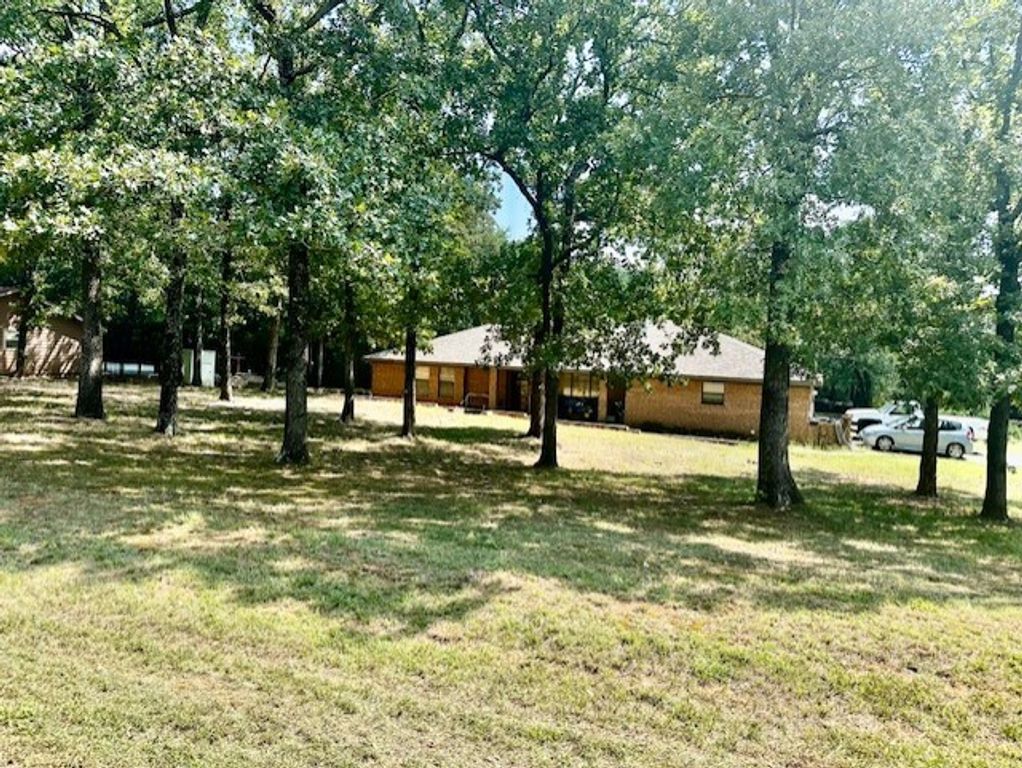 40 Cumberland Circle, Denison, TX 75021
