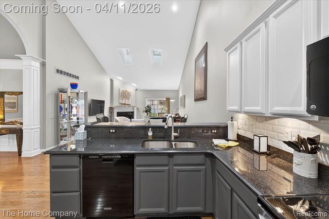 626 Rachel Lane, Milford, MI 48381