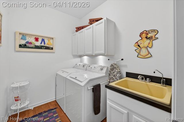 626 Rachel Lane, Milford, MI 48381